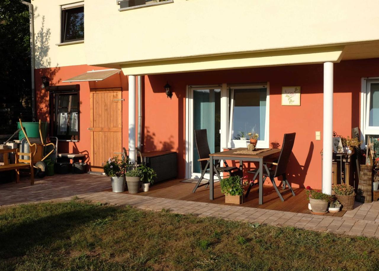 Ferienwohnung Im Paradies Momlingen Esterno foto
